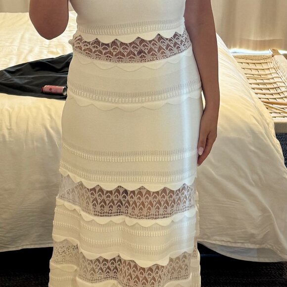 ALEXIS | Saundra Dress in White - Picture 3 of 3